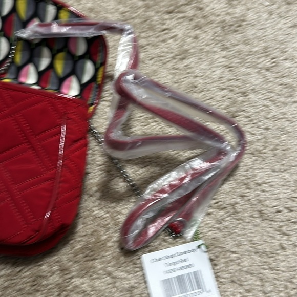 Vera Bradley Chain Strap Red Mini Quilted Crossbody NWT - Picture 4 of 6